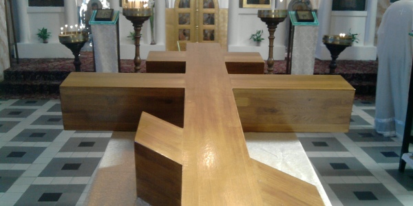 Новый Поклонный Крест в храме св.Горазда
